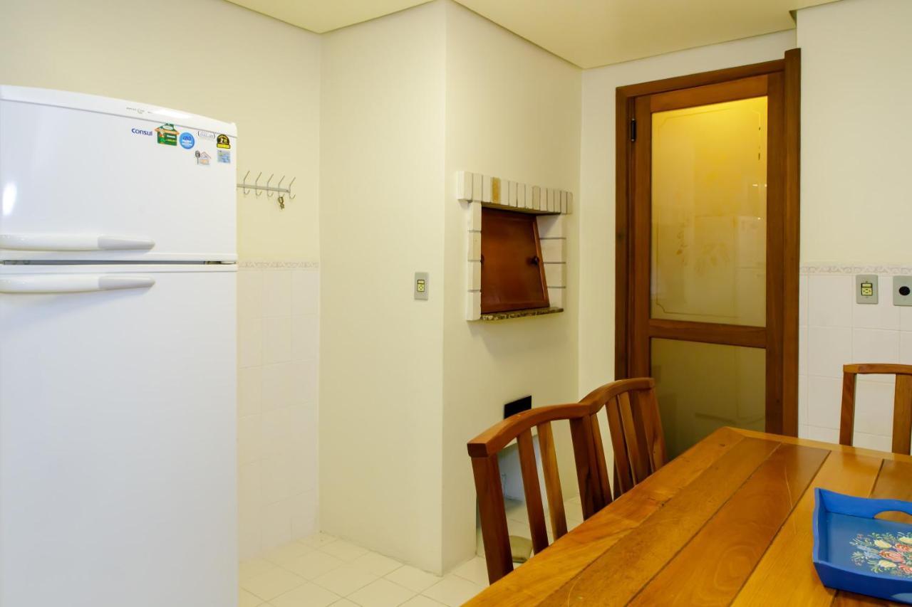 Apartamento Amplo E Aconchegante Na Av Das Hortencias No Centro De Gramado Zewnętrze zdjęcie